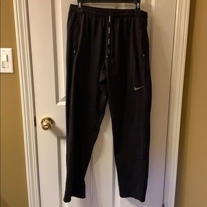 Nike Pants!! Great Condition!!!